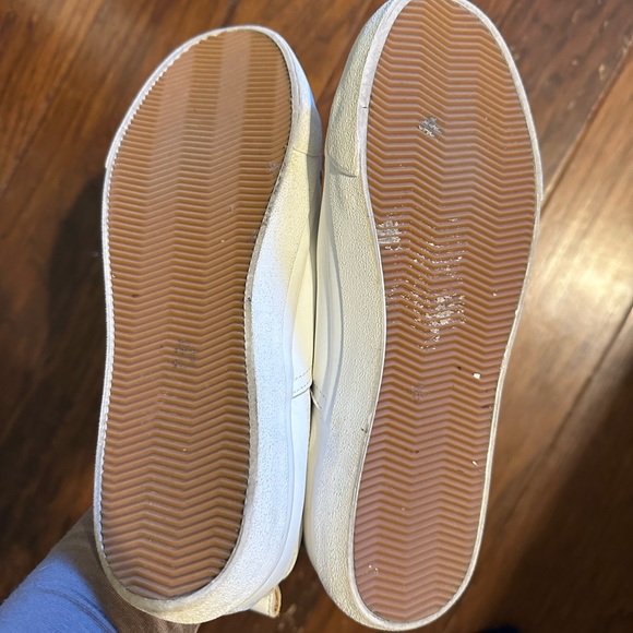 Lucky Dansbey Sneaker - Picture 9 of 11